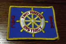 BOY SCOUT PATCH DAC TWO RIVERS DISTRICT picture