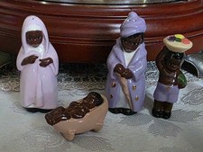 Sandy Srp Mary, Baby Jesus, Nativity Scene 1999 Miniature S&P Shakers (Chip) picture