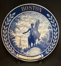 Chateau, Inc Boston Paul Revere Mall 1972 “Royal Blue” Collectors Plate, Vintage picture