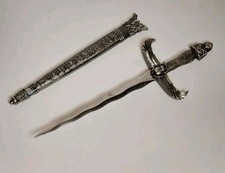 Cleopatra Pharoah Winged Scarab Egyptian Decorative Kris Style Dagger w/Scabbard picture