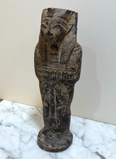 BEAUTIFUL VINTAGE EGYPTIAN SOLID STONE SCULPTURE DEPICTING AN ANCIENT PHARAOH picture