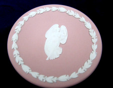 Vintage Wedgwood Pink Jasperware Pin Tray Winged Figure Center picture