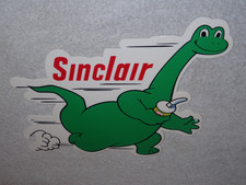 VINTAGE SINCLAIR DINO THE DINOSAUR RUNNING W/ OIL 14