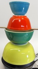 Vintage 1950's Pyrex Primary Colors 4-pc nesting bowl set picture