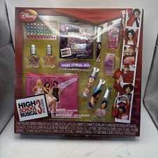 Vtg 2008 Disney High School Musical 3 Senior Year Makeup Cosmetic Set New Deadst picture