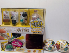 Harry Potter Make It Mini Potions Display Set with 2 Sealed Mystery Toy Capsules picture