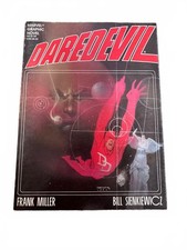 Vintage 1986 Daredevil: Love and War Marvel Graphic Novel - Frank Miller Art picture