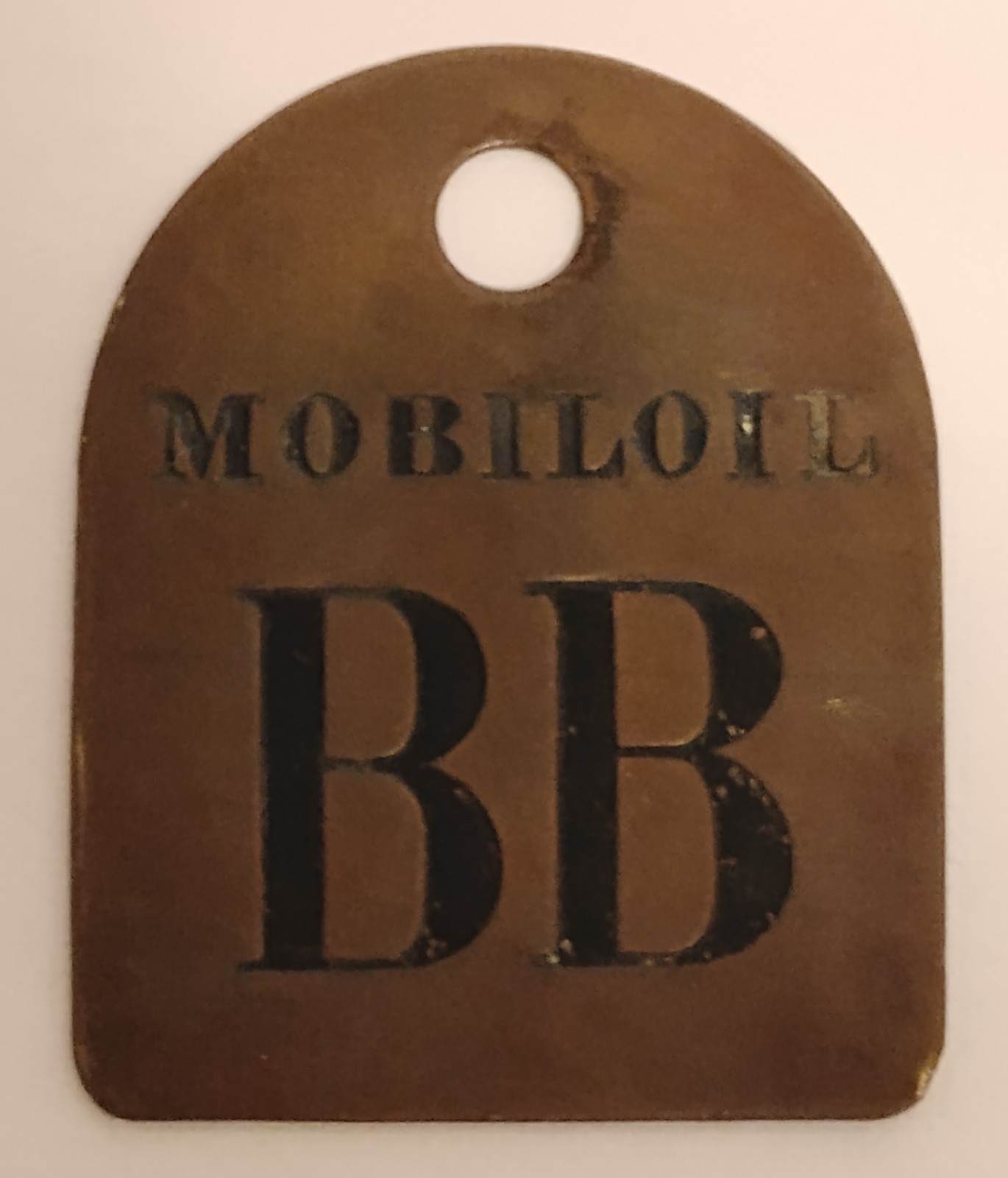 Vintage Mobiloil BB Vacuum Oil Company Metal Tag