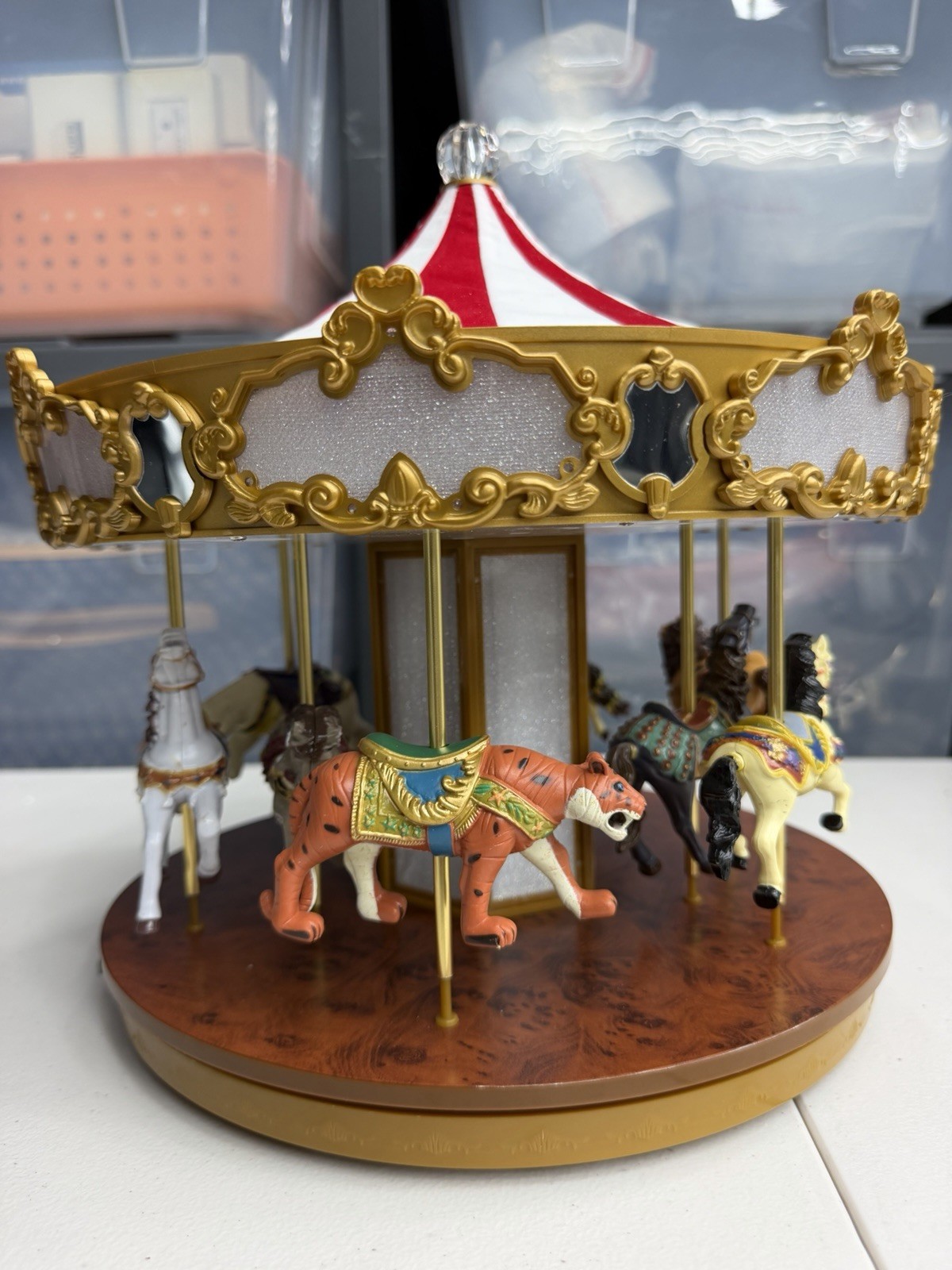 Mr Christmas Gold Label The Carousel 79180 Animated Musical Lighted Working