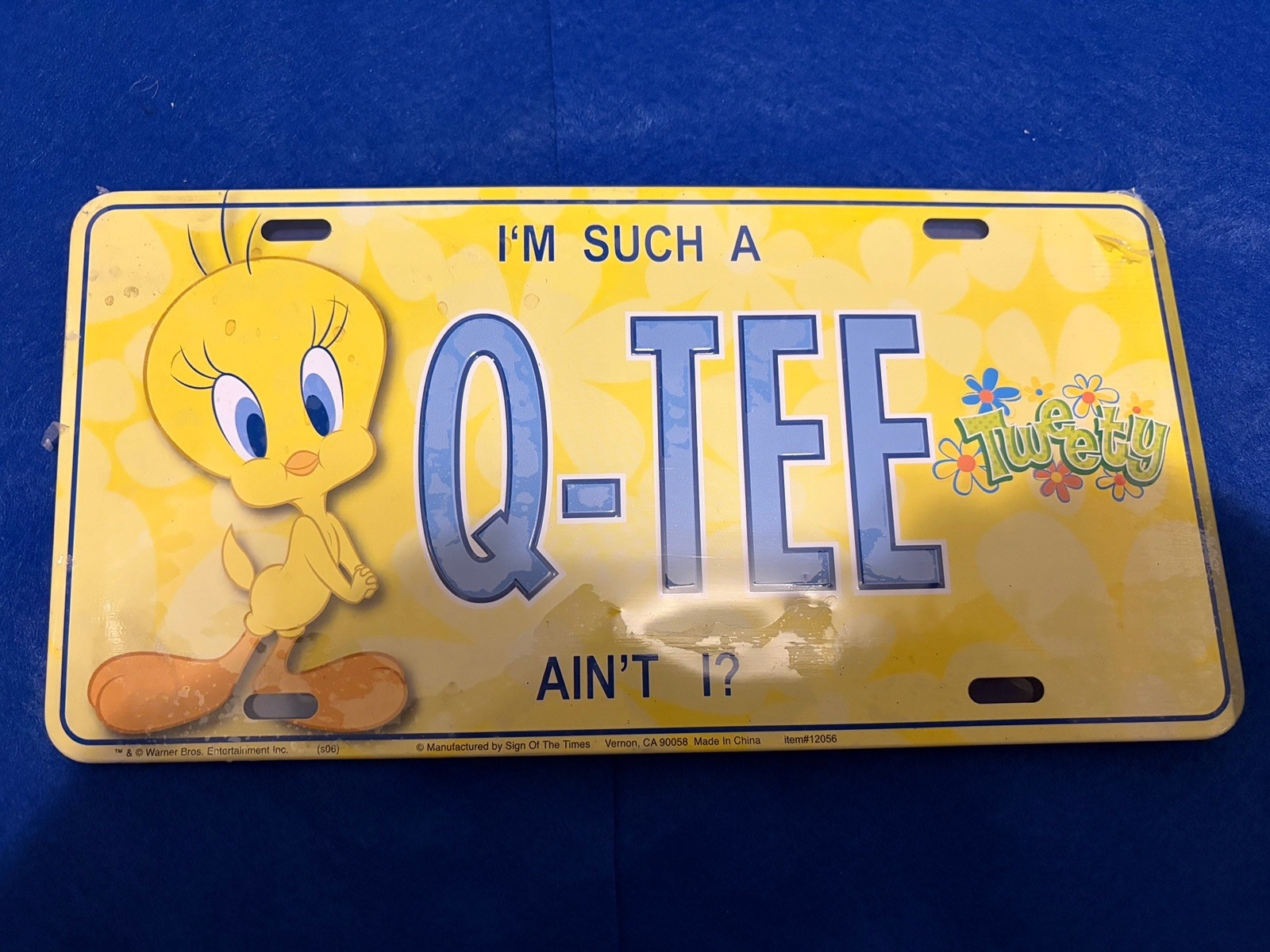 Looney Tunes Tweety Bird Metal License Plate QTEE Official - Pair Of Plates (2)