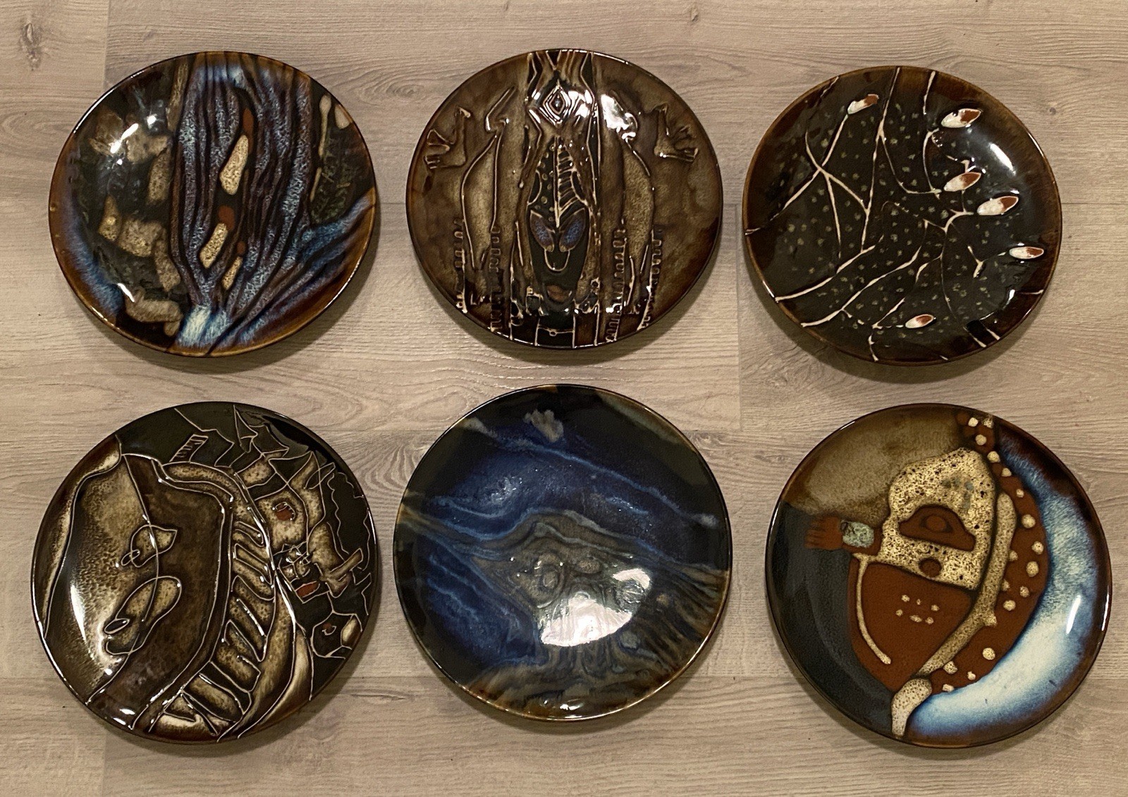 Vintage Chinese Studio Pottery Glazed Abstract MCM Wall Plates Set Of 6 Signed
