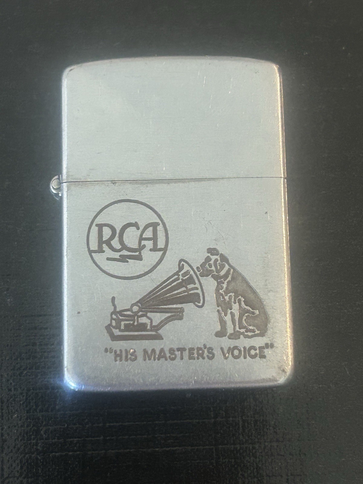 RARE  1954 Zippo RCA Victor - His Master\'s Voice -  Nipper Dog Etched Lighter