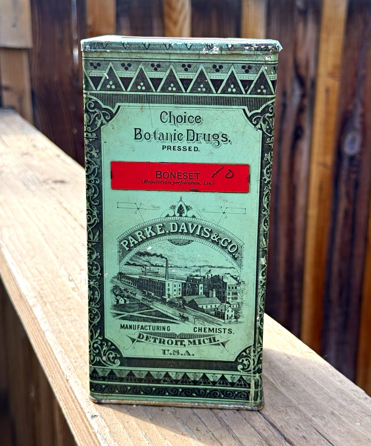 Antique Parke Davis & Co Boneset Botanic Drugs Tin Detroit MI Pharmacy