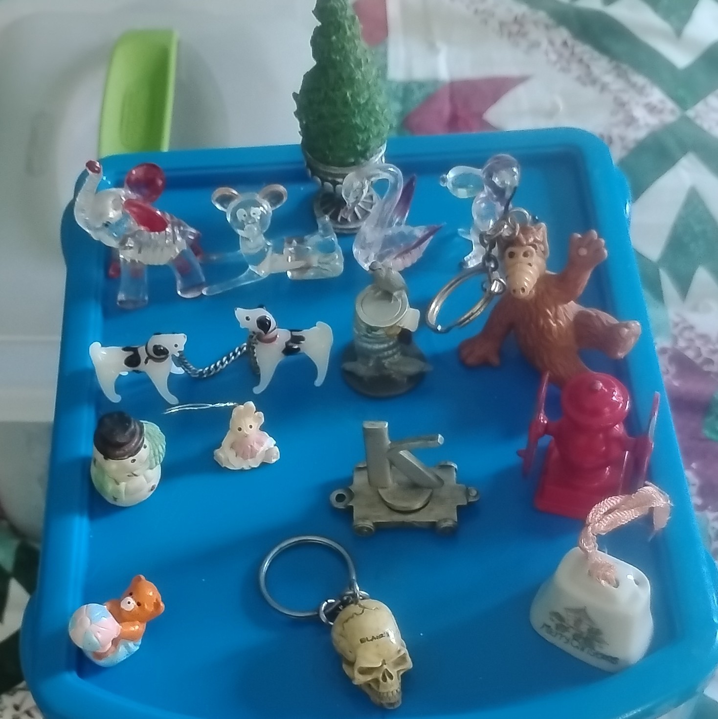 large lit of vintage items