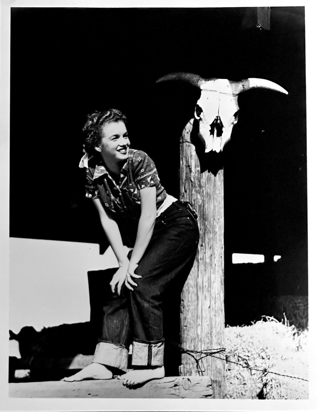 NORMA JEAN A.K.A MARILYN MONROE  By Andre De Dienes Circa 1945