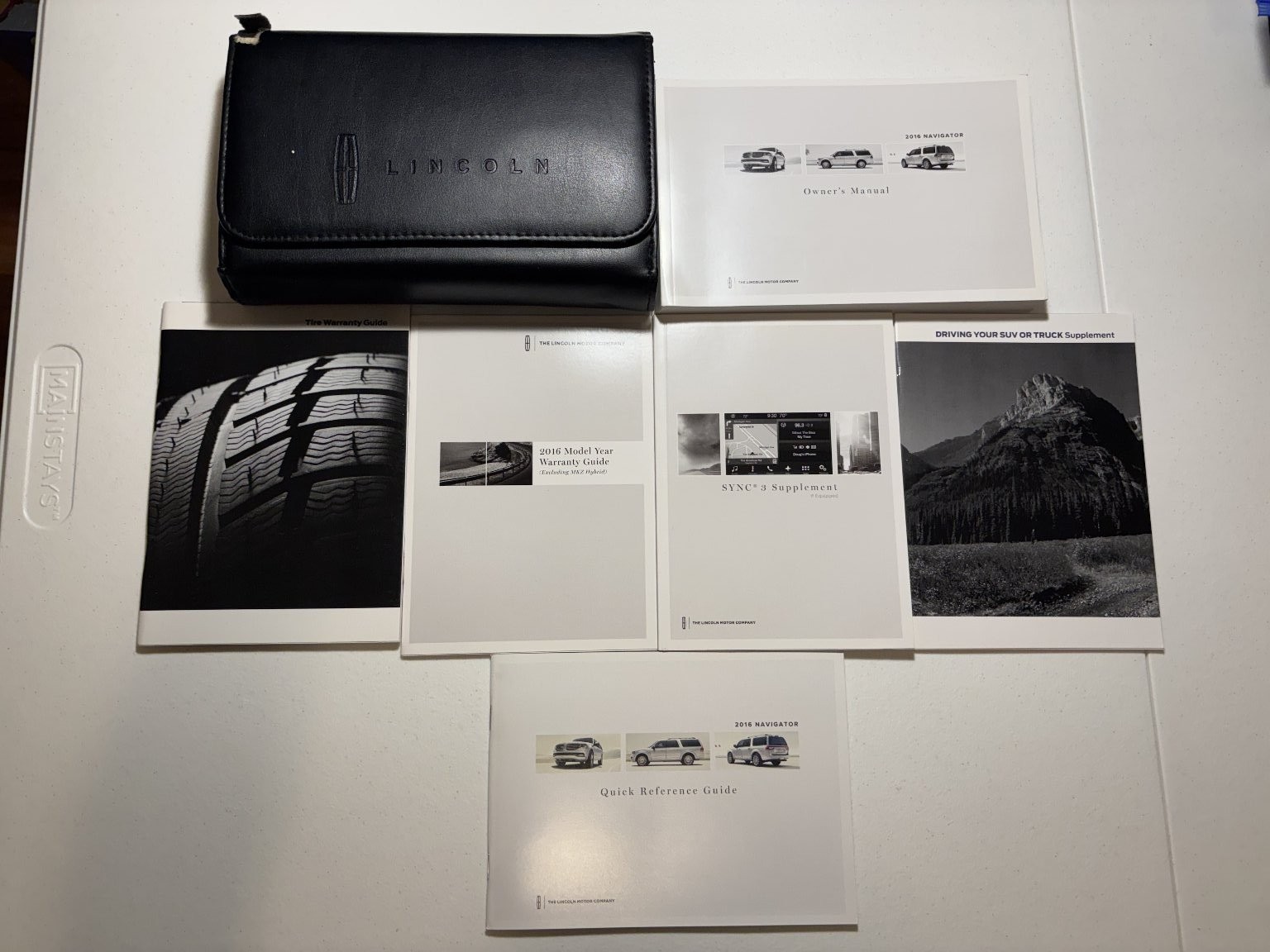 2016 Lincoln Navigator Owner's Manual Set