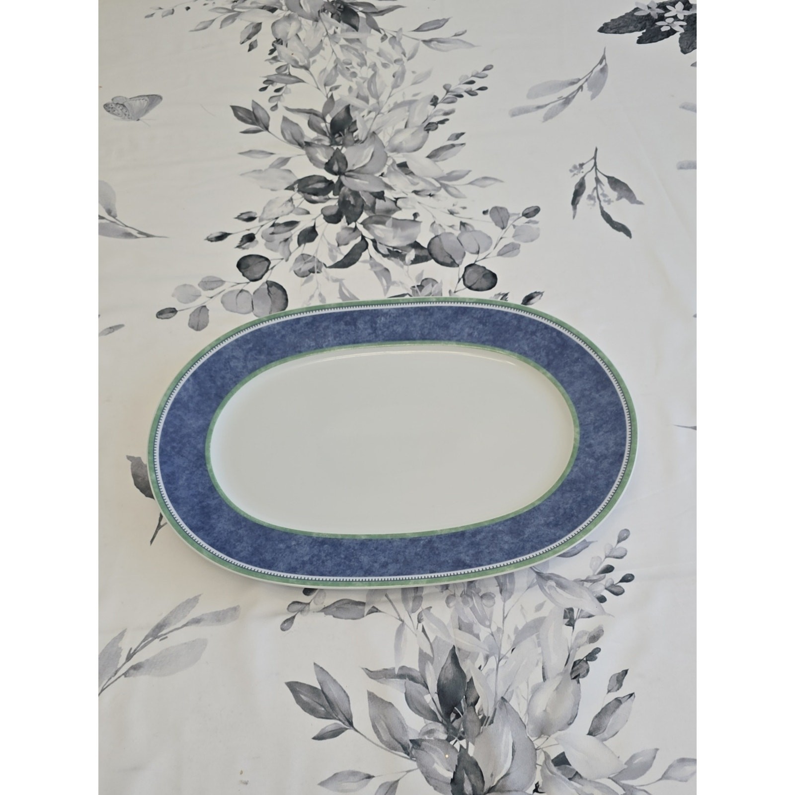 Villeroy & Boch Switch 3 Porcelain Oval Platter Blue Green Germany 14.75\