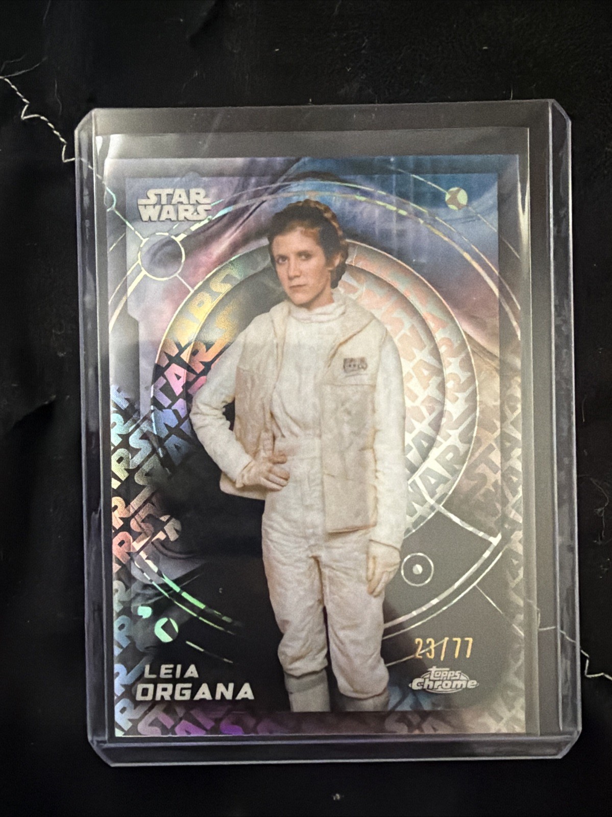 New 2026 Topps Chrome Star Wars Logo Refractor Leia Organa /77