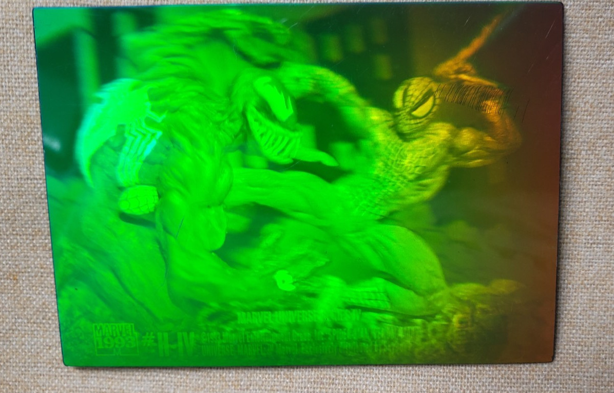 1993 Skybox Marvel Universe Series IV Spider-Man vs Venom 3D Hologram Card #H-IV