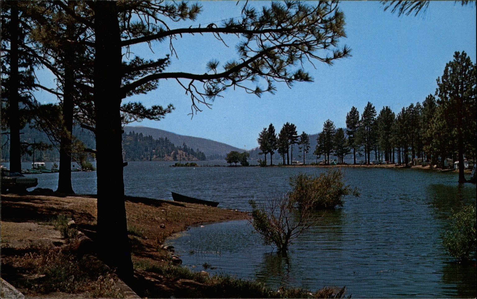 Lake Hemet CA Mountain Landscape Lake vintage postcard a565
