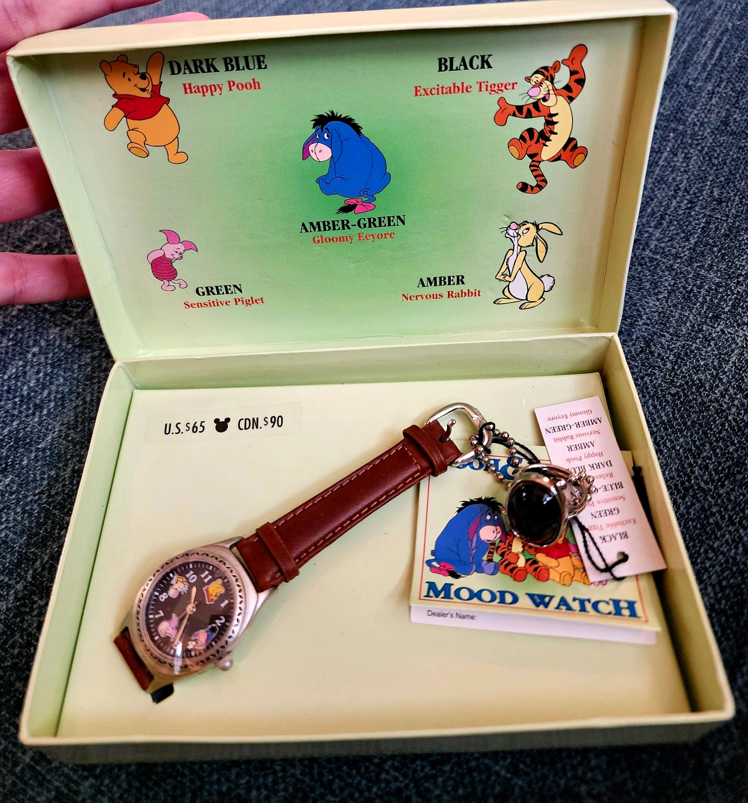 NOS Disney Winnie the Pooh & Friends Mood Watch Leather Brown Strap w/ Box Tag