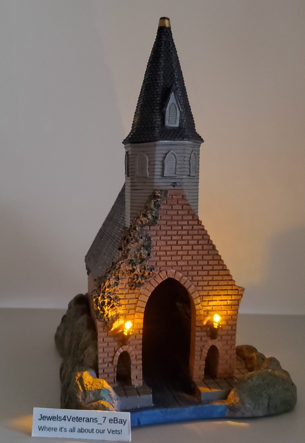 Harry Potter Village Department 56 Hogwarts The Boathouse  New/Tested Complete💖