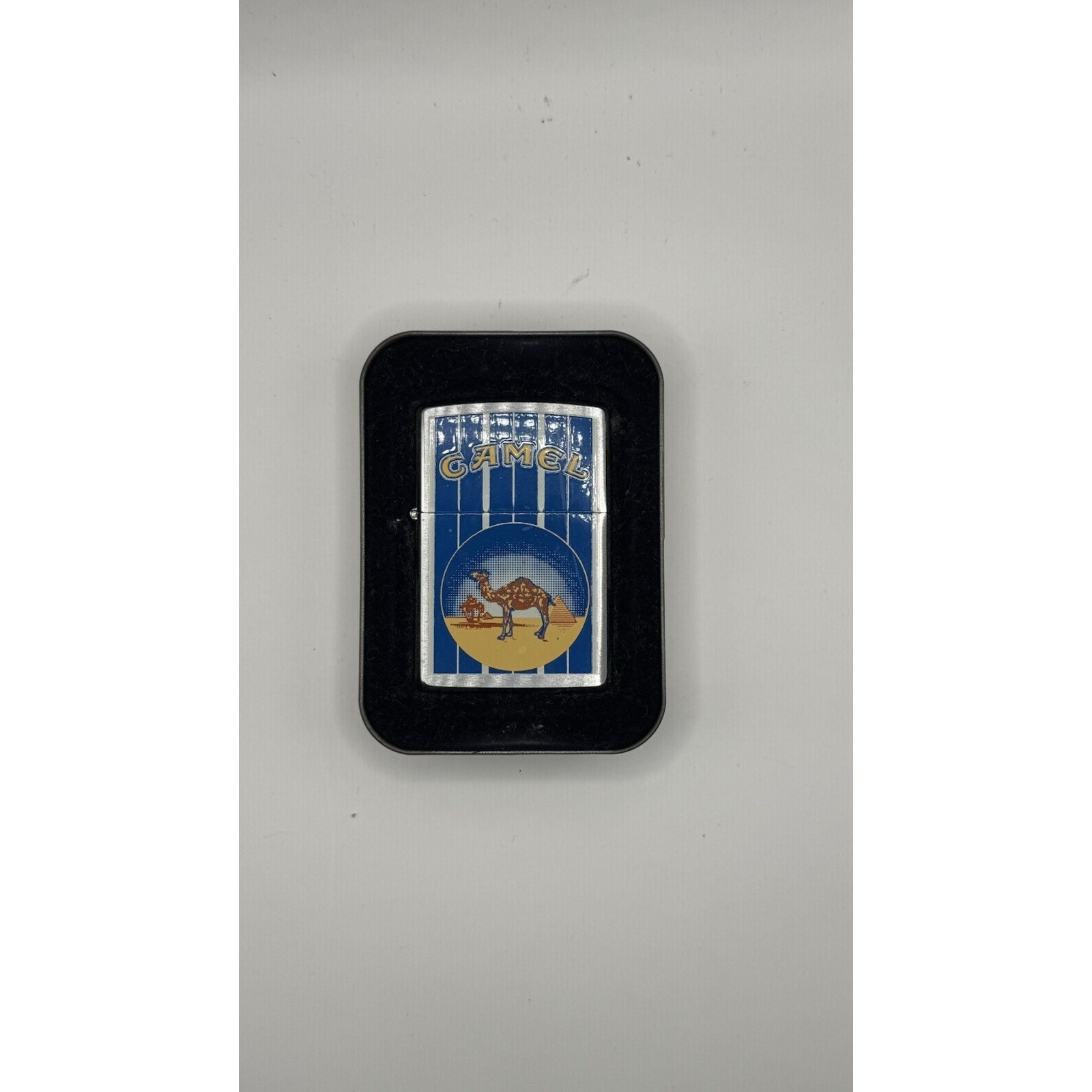 camel zippo lighter vintage 1999 New In Tin