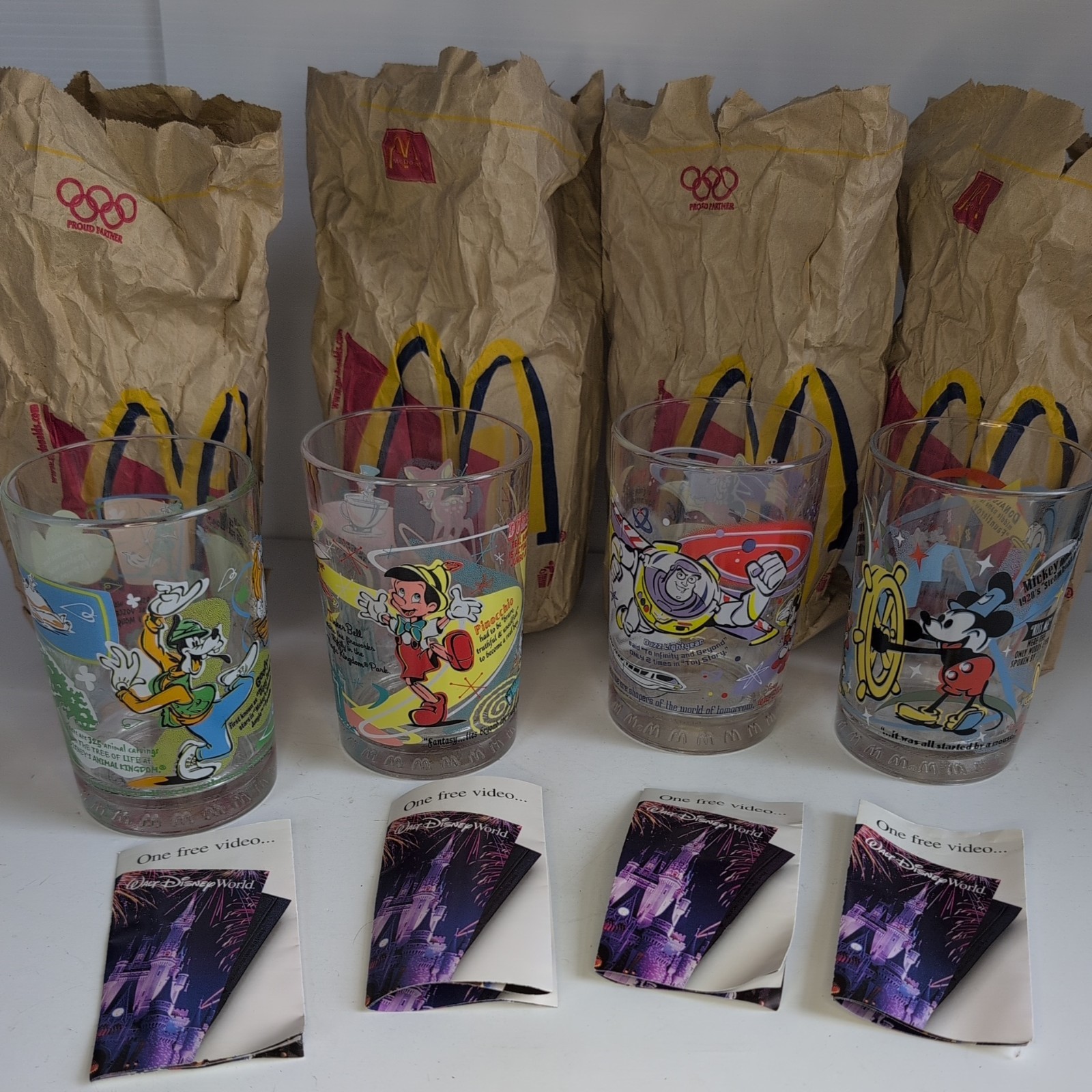NOS Vintage 2002 McDonald's Disney World 100 Years of Magic Glasses -...