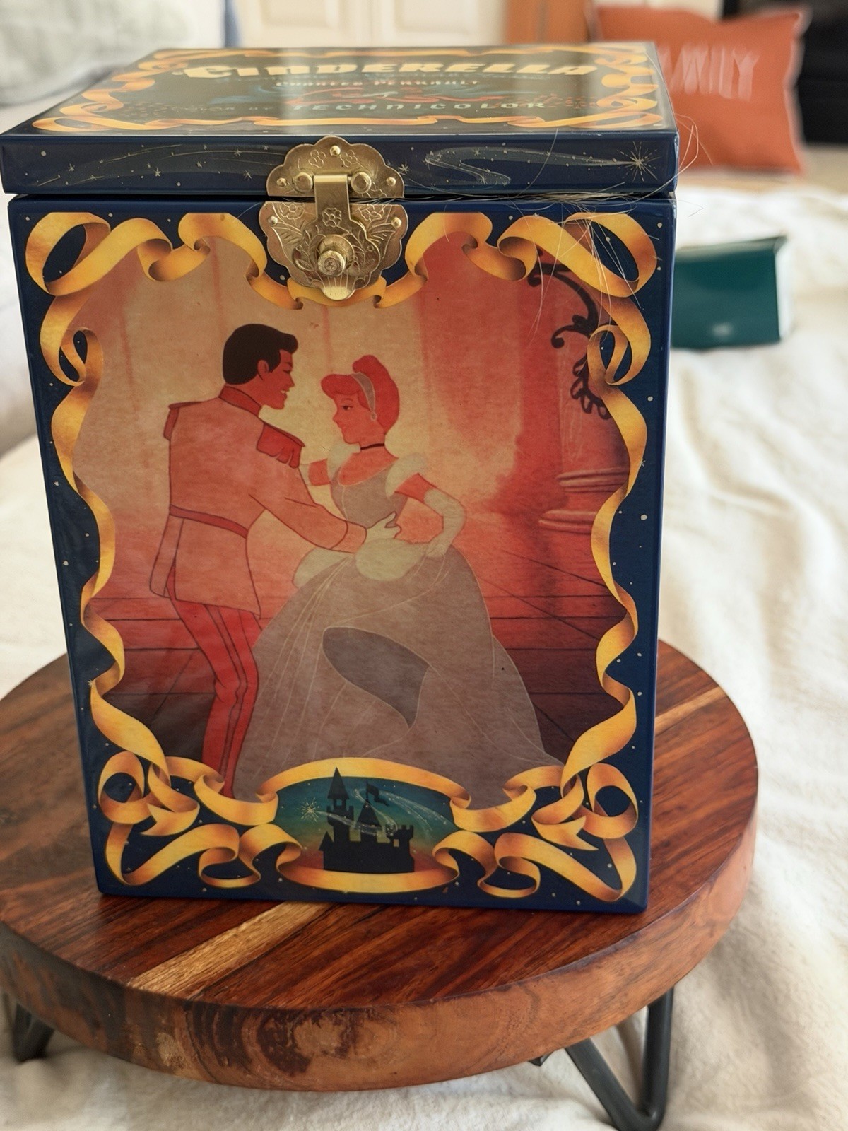Enesco Walt Disney’s 50th Anniversary Ltd Ed Cinderella Jack In Box W/box