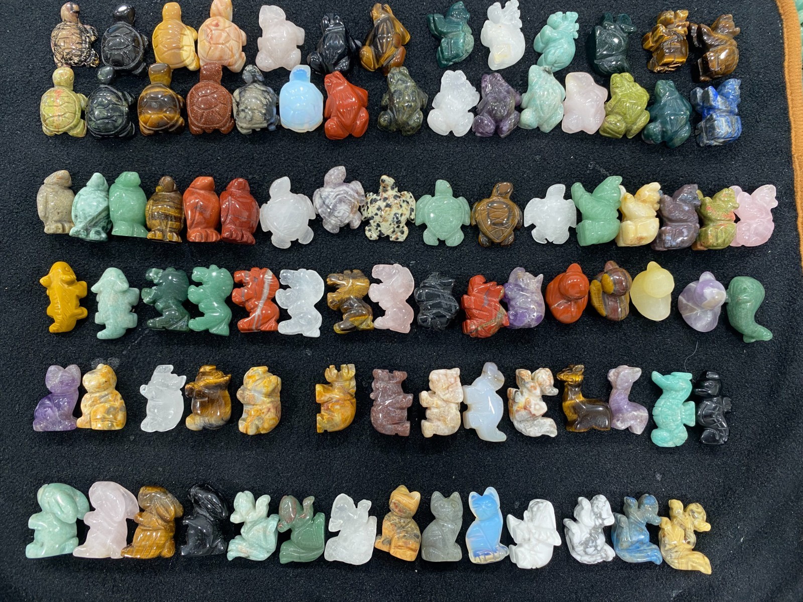 100pcs Mix Natural Quartz Crystal Skull Carved Crystal Skull Animal Wholesale