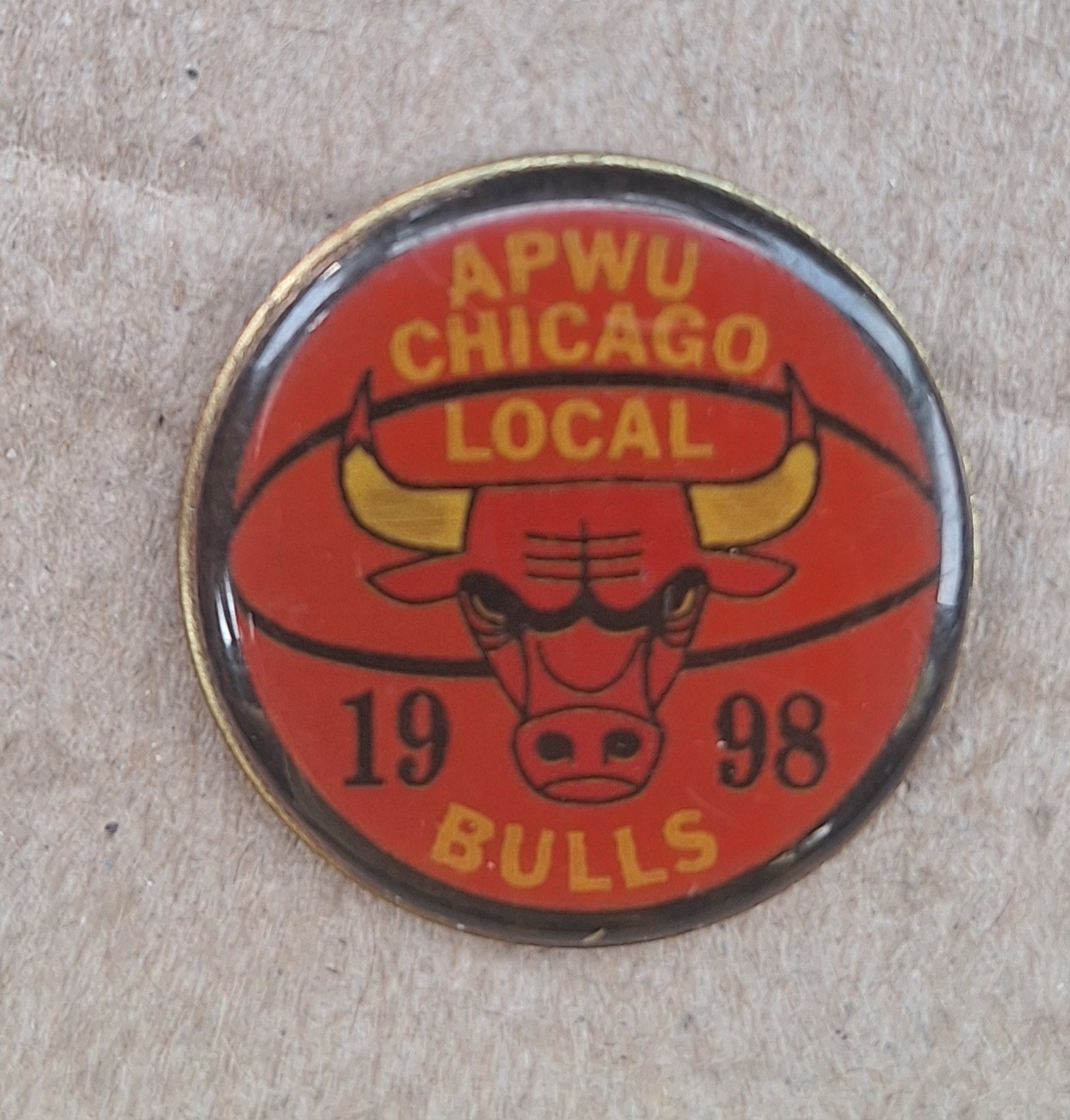 Vintage Chicago Bulls APWU American Postal Workers Union Post Office Pin Back