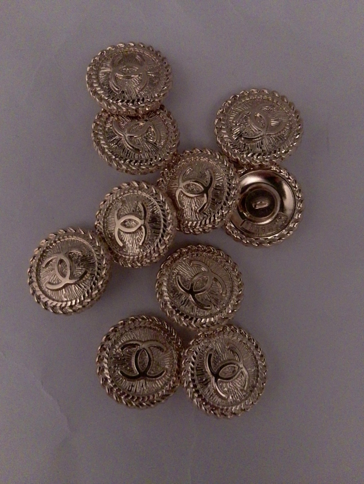 Lot Of ten 20 Mm Designer Cc Vintage Button Gold Tone Chanel 10 BUTTONS