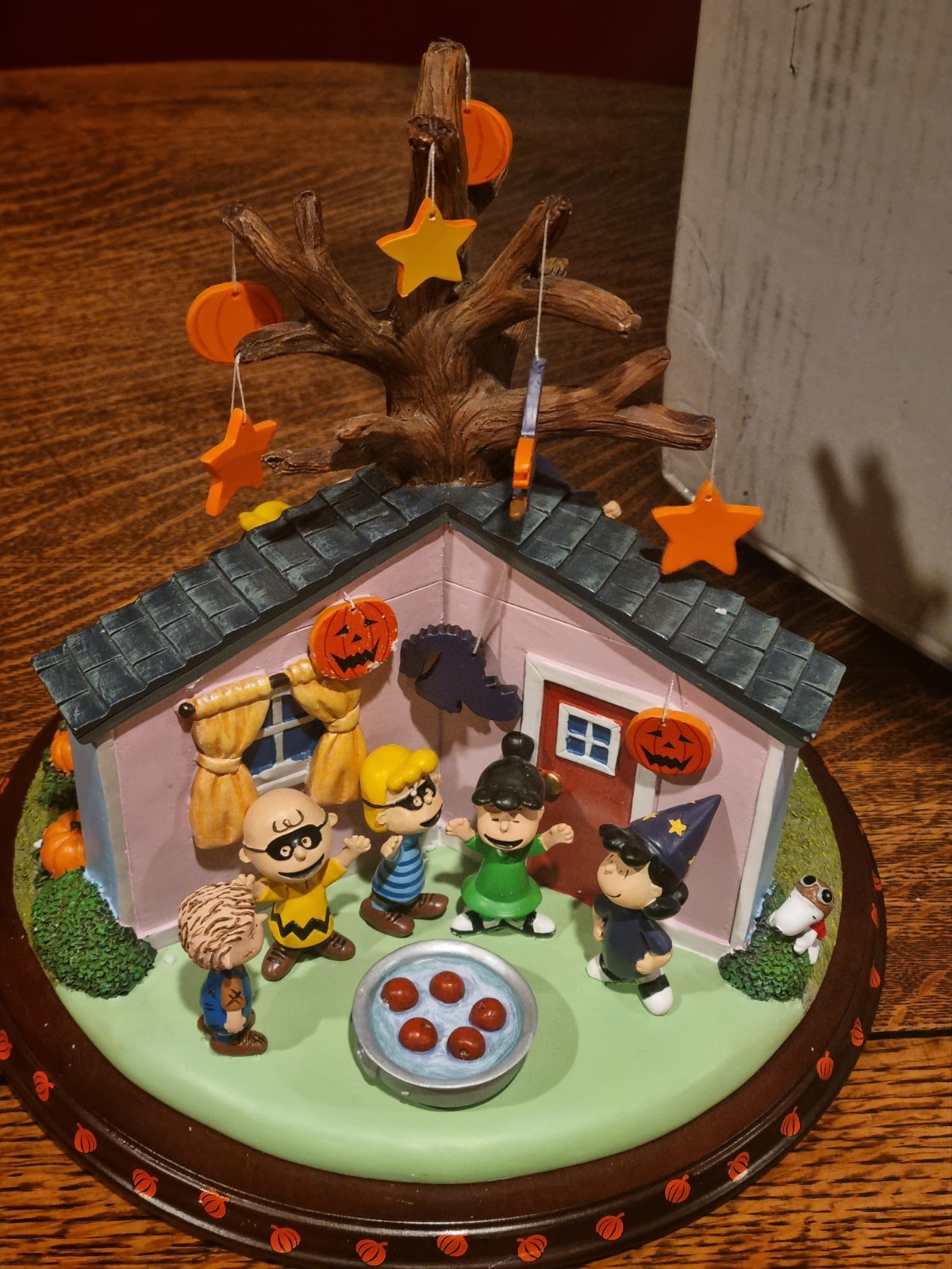 Peanuts Pumpkin Halloween Danbury Mint Lazy Susan, Rare, W Box Excellent