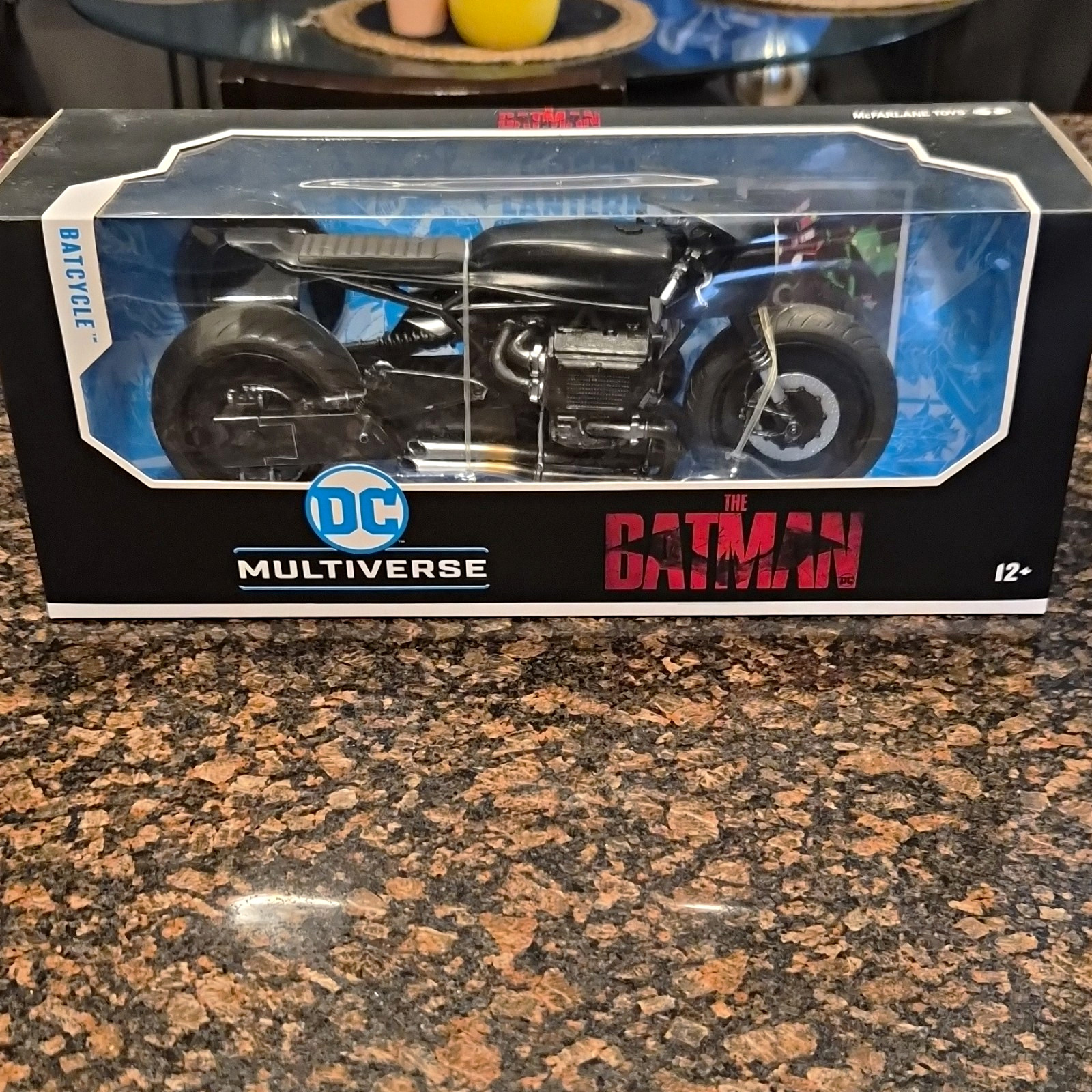 McFarlane Toys DC Multiverse Batcycle Vehicle The Batman 1:10 Black