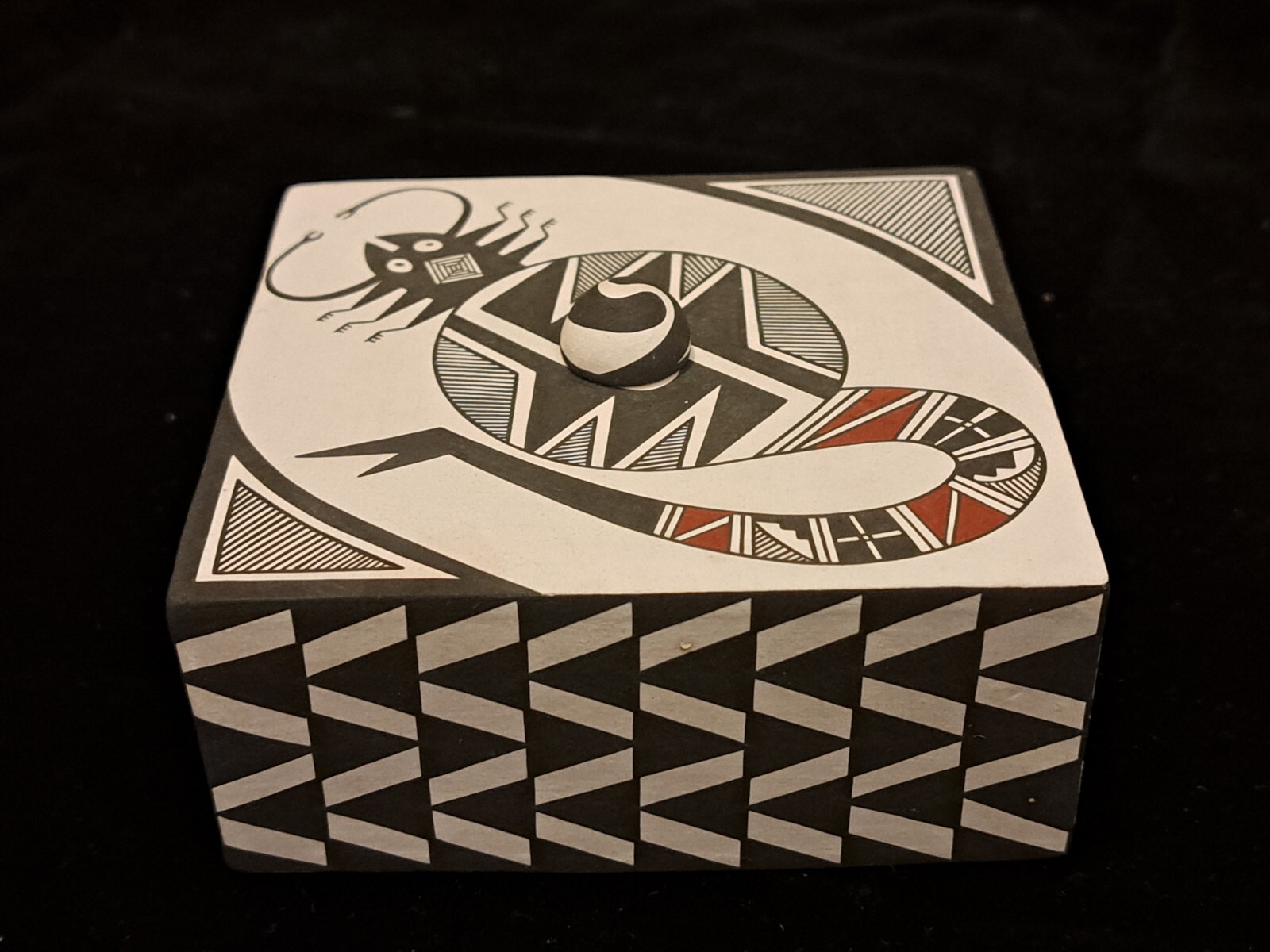 Vintage Acoma Pueblo Scorpion Design Pottery Box Signed