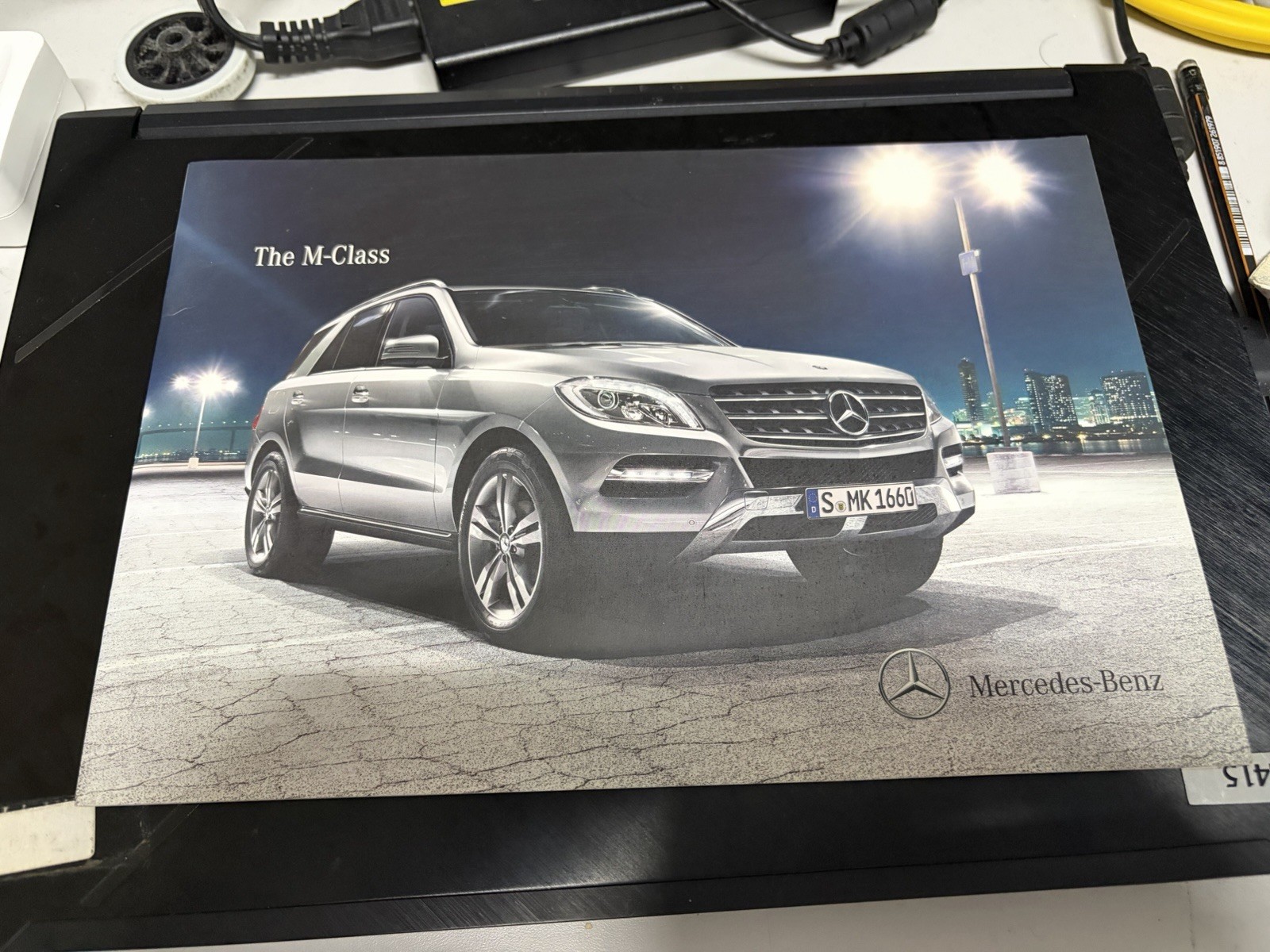 Mercedes-Benz M-Class Spec And Option Brochure Thai version
