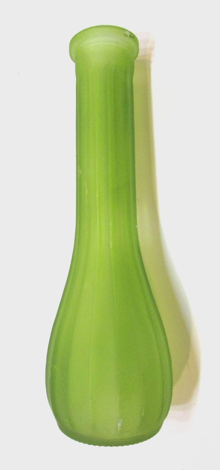 Retro Old 1970\'s Frosted Green Ribbed Glass 8.5\