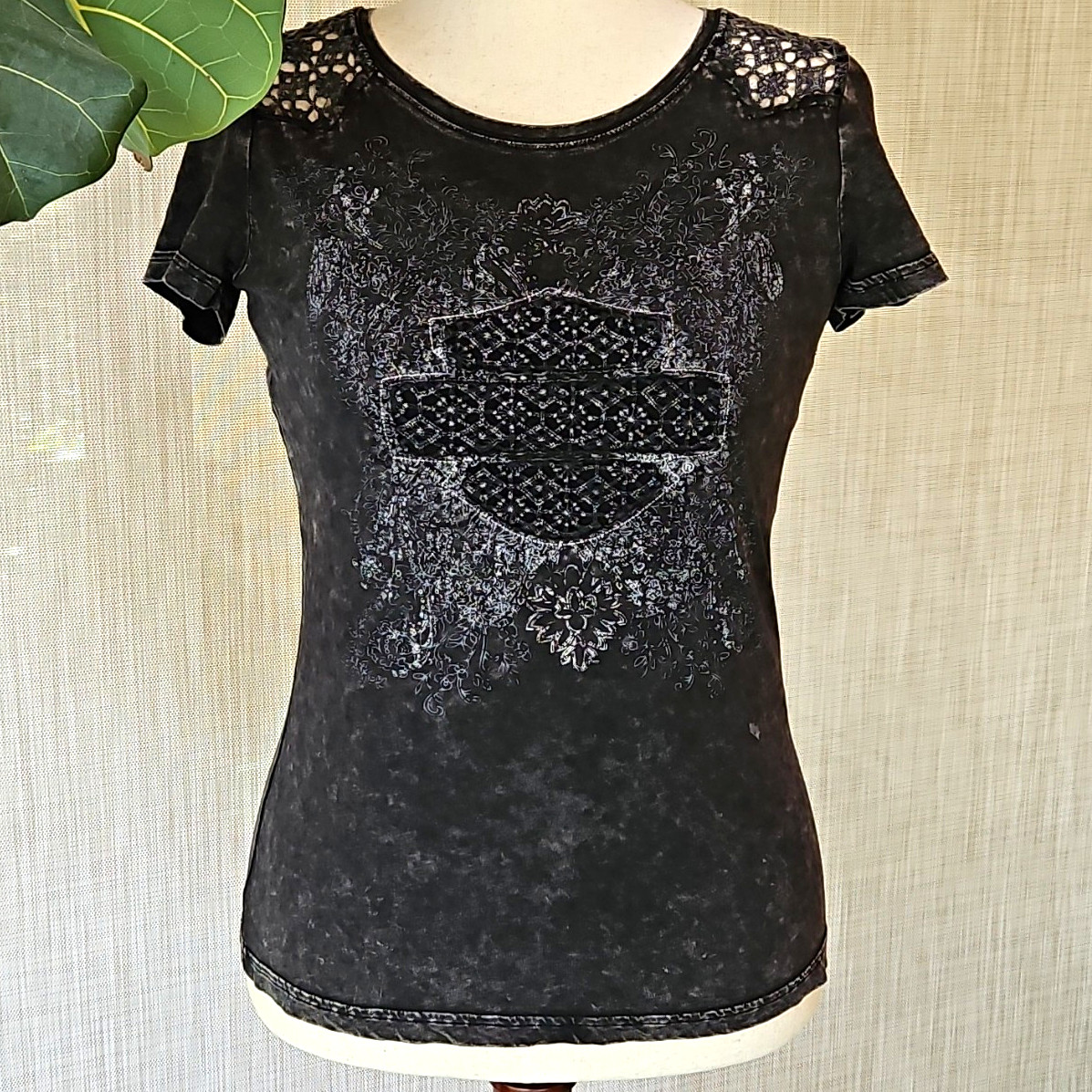 Harley-Davidson Genuine MotorClothes Crochet Insert Acid Wash Tee Size S