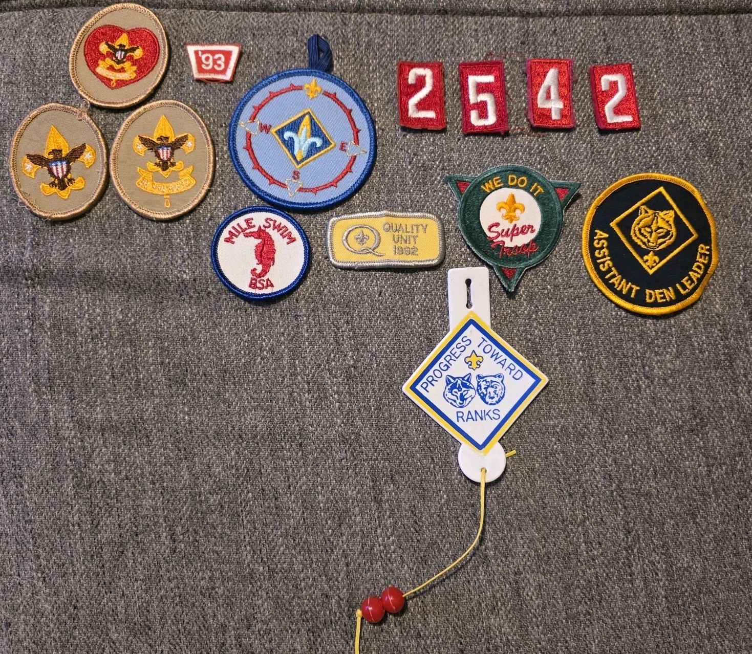 Vintage BSA Boy Cub Scouts 13 Patch Lot 1992 1993 PTR Emblem