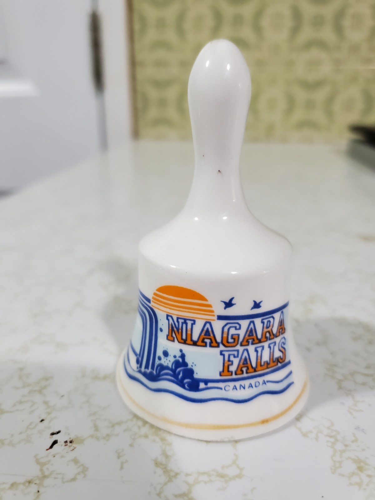 Vintage Capiland Niagara Falls Ontario Canada Souvenir Porcelain Bell 3.5