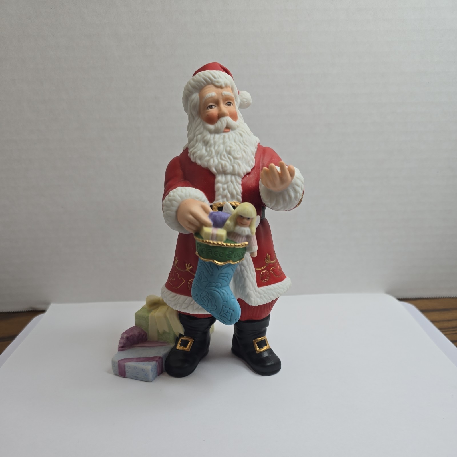 The Lenox 2000 Santa  limited edition 