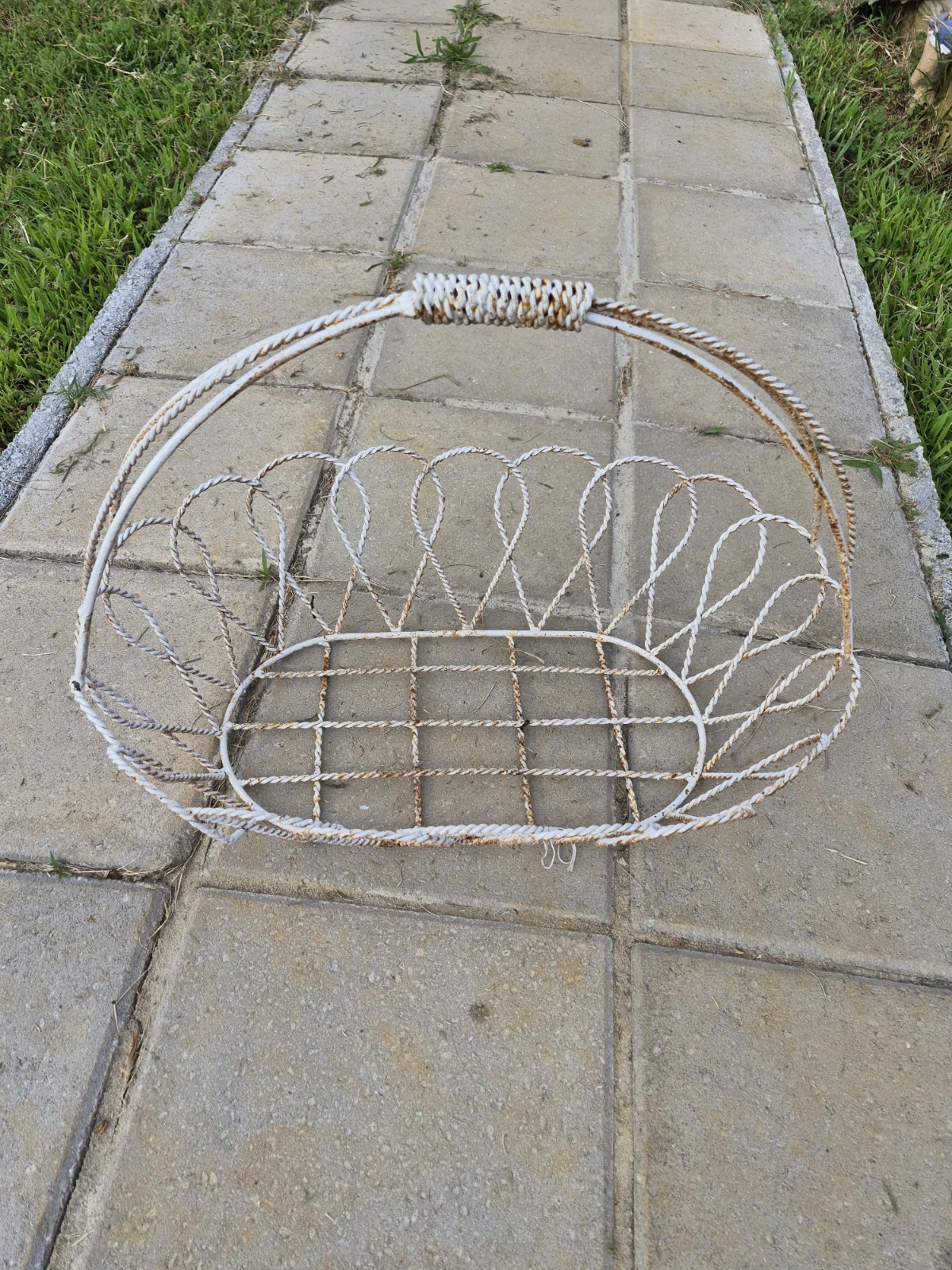 Vintage French Country Shabby Chic Victorian White Metal Wire Plant Basket 