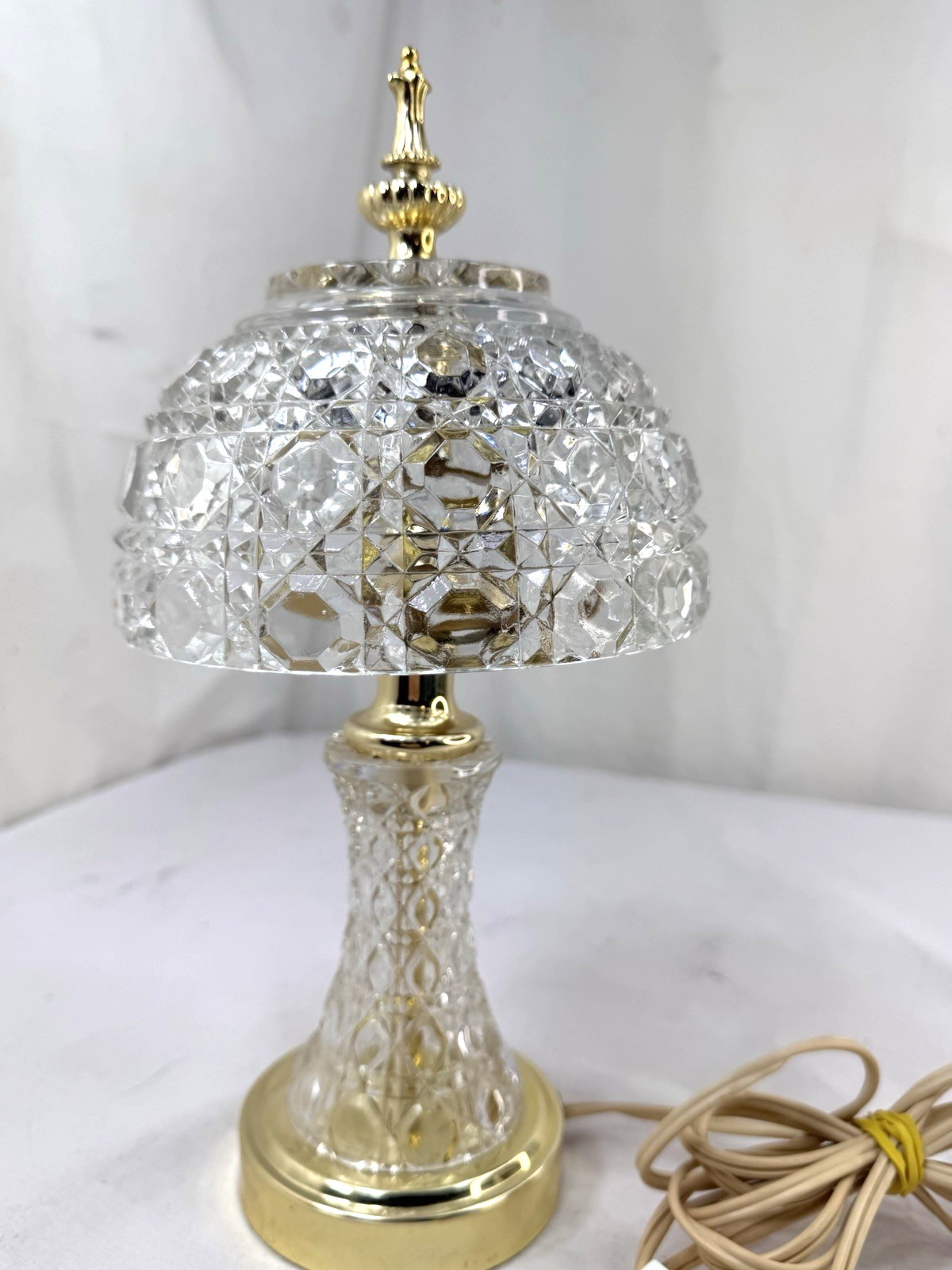 Vtg 24% Lead Crystal Glass Table Lamp Label Germany 12