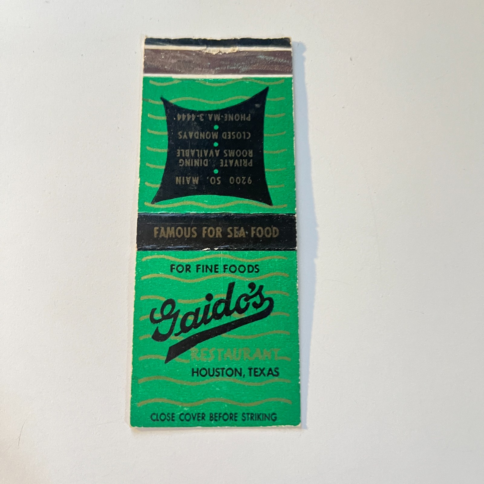 Gaido\'s Famous For Sea Food Houston TX Vintage Matchbook Cover 4MB112-3