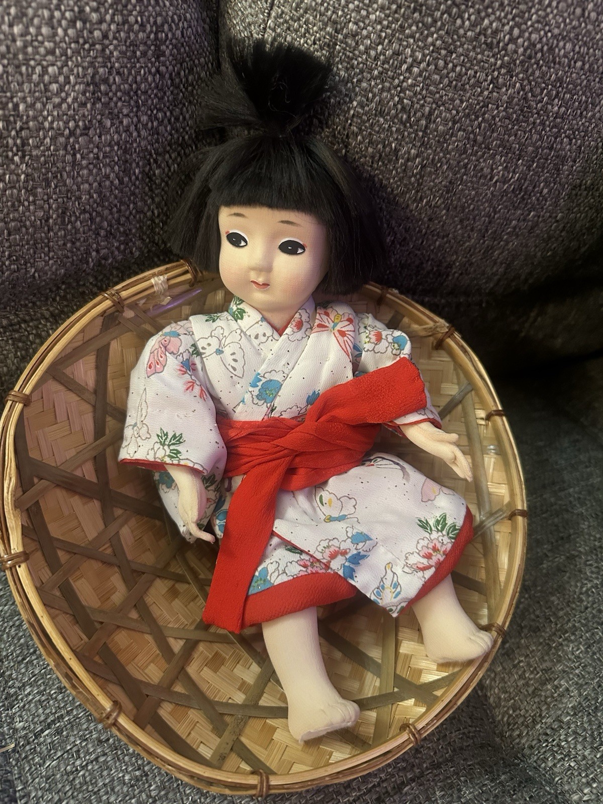Vtg Japanese Ichimatsu Doll Kimono Butterfly Floral w/ Woven Bamboo Hat