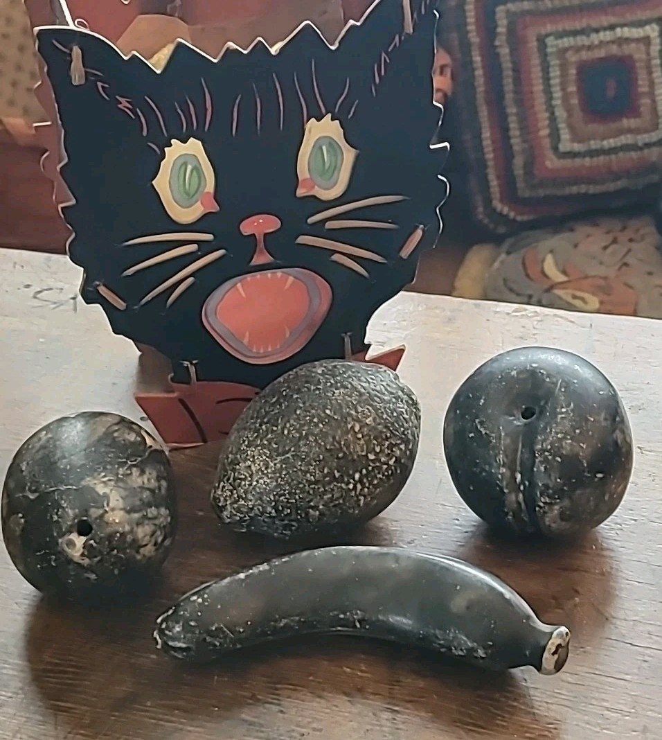 Stone Fruit Halloween Antique Display ORIGINAL BLACK Paint Set 4 EXTRA RARE