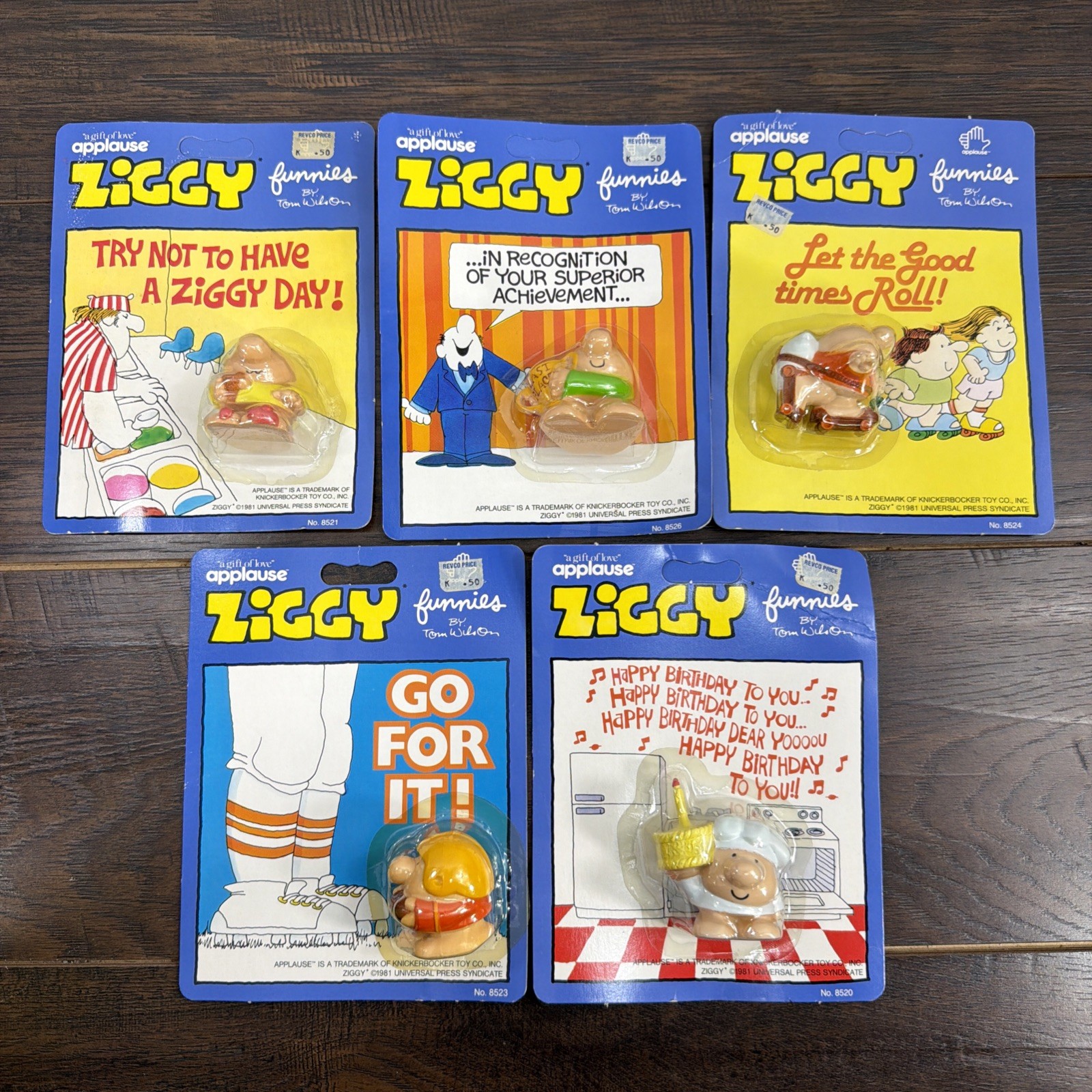 Vintage 1981 Applause Ziggy Mini Figure lot of 5 Sealed Birthday Football