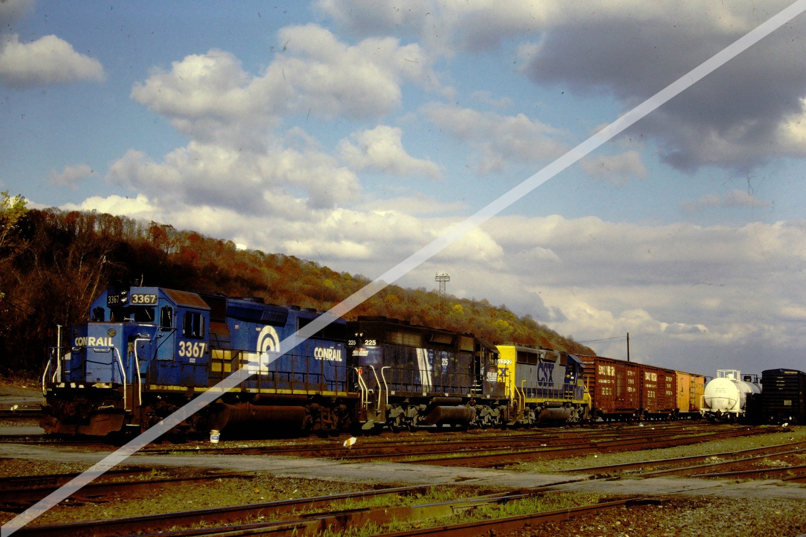 Conrail original train slide 3367 - Allentown, PA 11.96