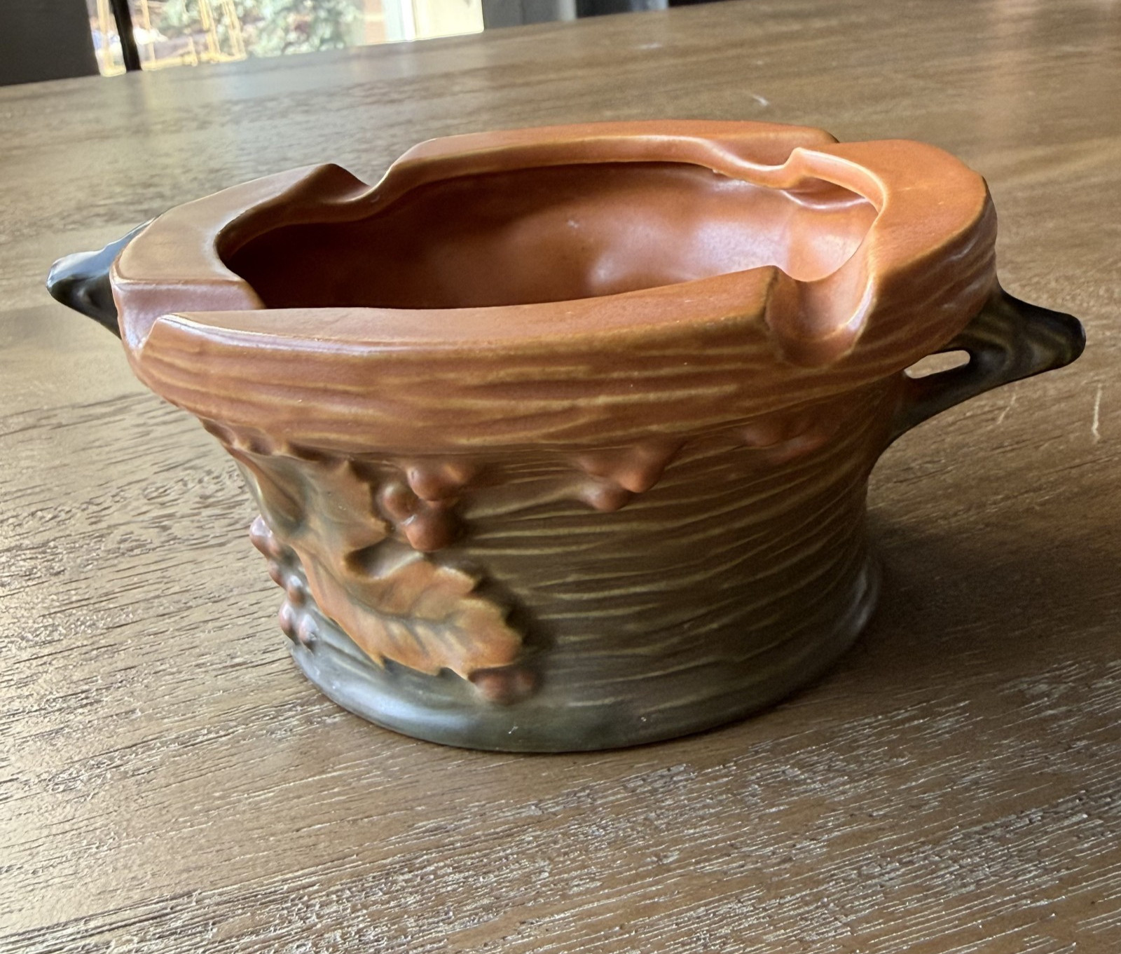 Vintage Roseville Ashtray Bushberry #26 Pottery Tobacciana Smoking