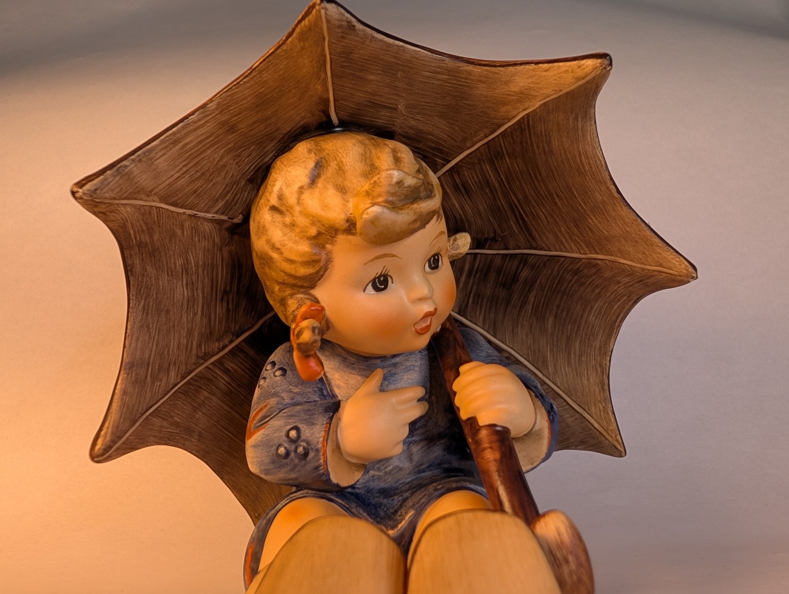 M.I. Hummel Umbrella Girl Goebel W Germany TMK6 5